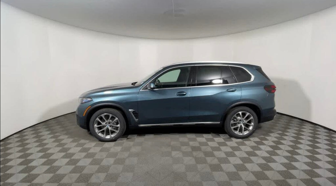 2025 BMW X5 xDrive40i AWD