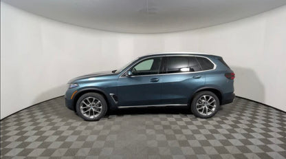 2025 BMW X5 xDrive40i AWD